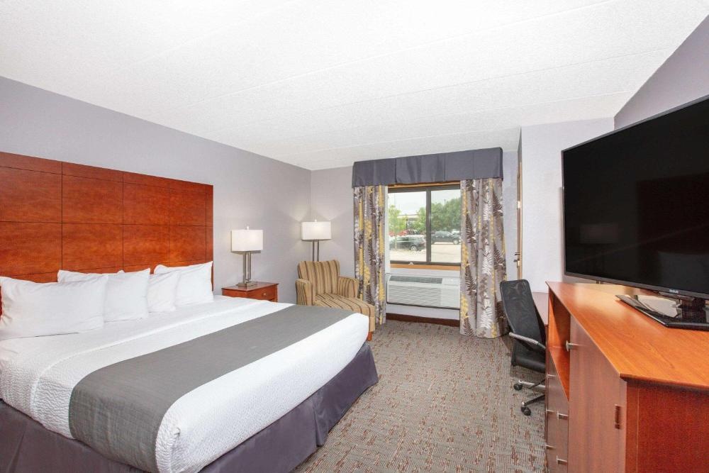 AmericInn by Wyndham Ankeny/Des Moines